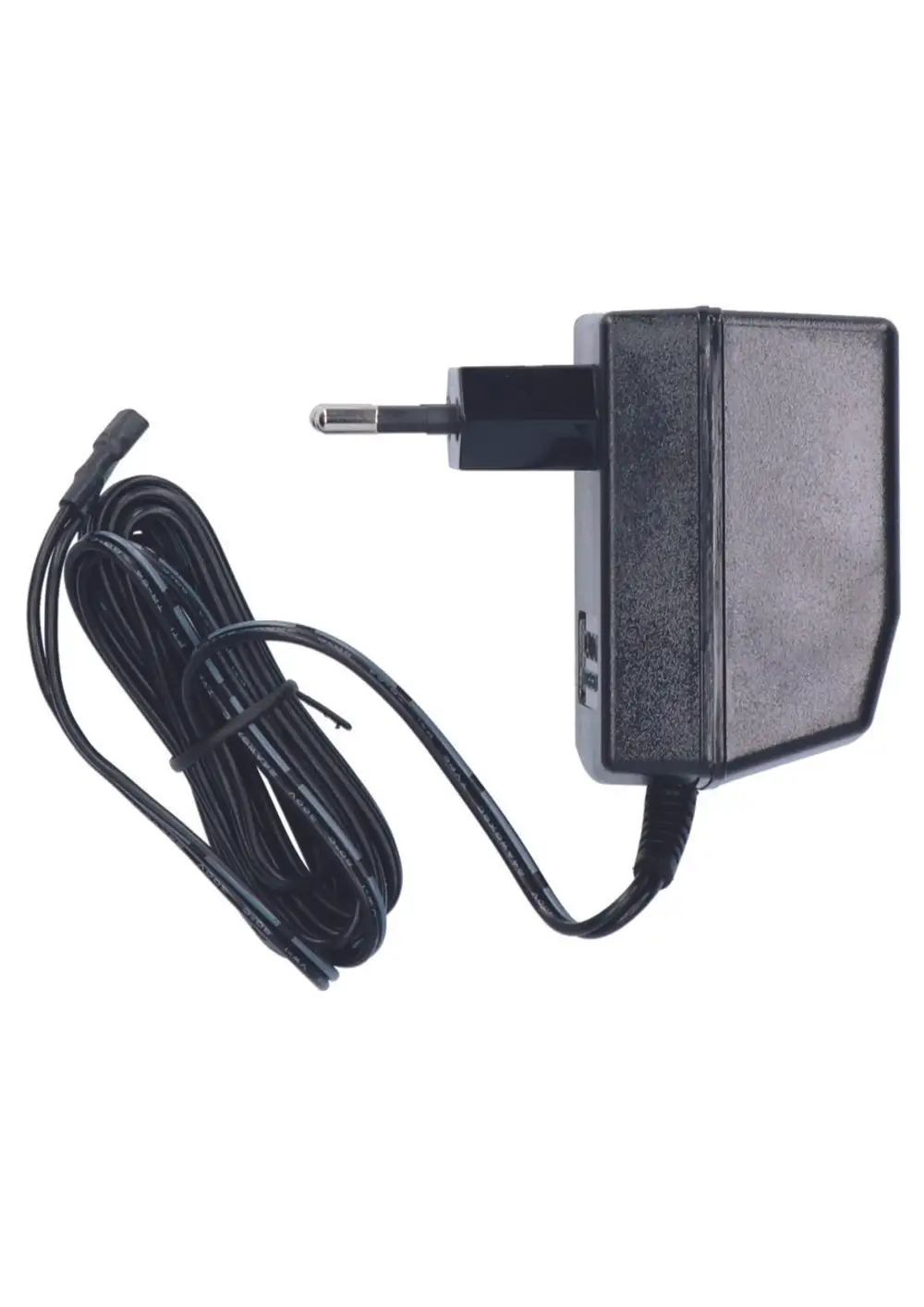 Netzteil von Judo mit einem Stecker für die EU, verbunden mit einem Kabel. Das Gerät dient zur Stromversorgung, keine spezifischen Maße erkennbar.